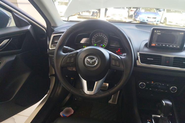 Used Mazda 3 Axela 2016 Sedan 2.0L Automatic Sport Model
