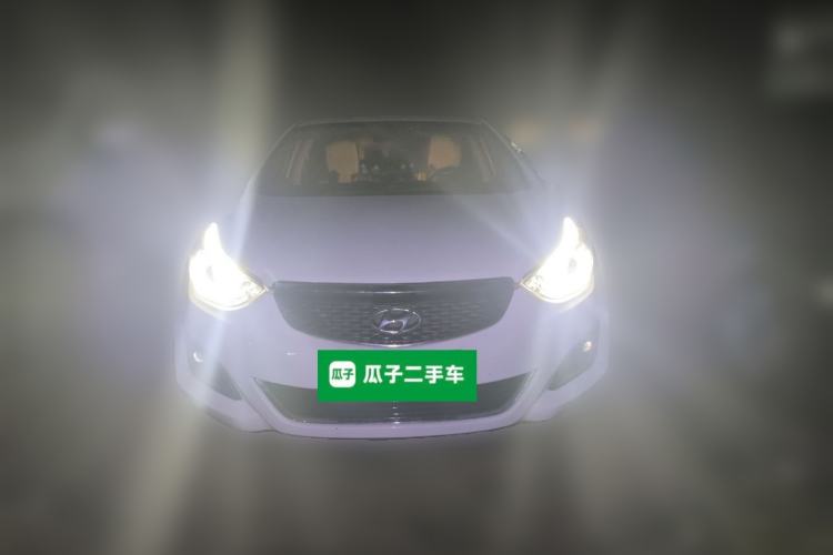 Used Hyundai Elantra (5th Generation / Langdong) 2016 1.6L Automatic Smart Version
