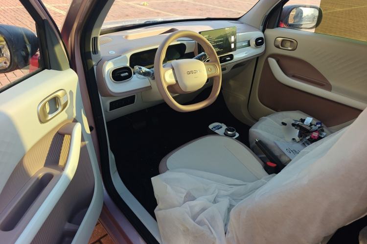 Used Geely Galaxy Panda 2025 210 km – Yuanqi Bear