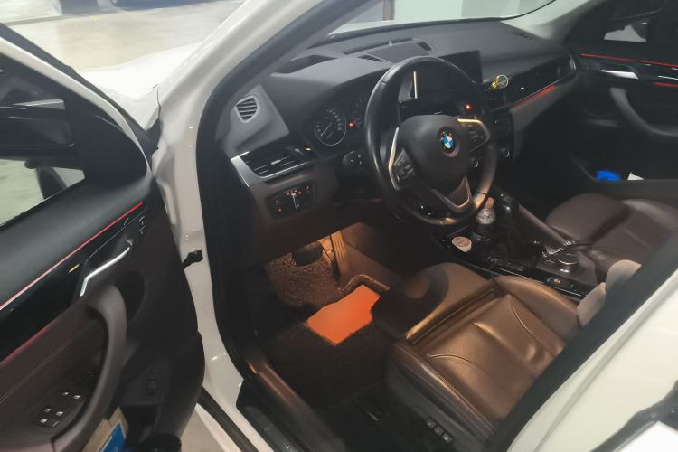 Used BMW X1 2016 xDrive20Li Luxury Model
