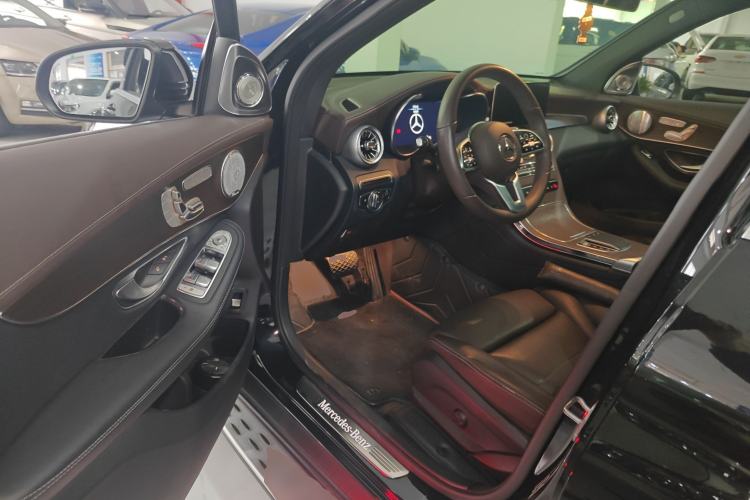 Used Mercedes-Benz GLC 2022 Refreshed GLC 300 L 4MATIC Dynamic Edition Prestige Version Driver Seat