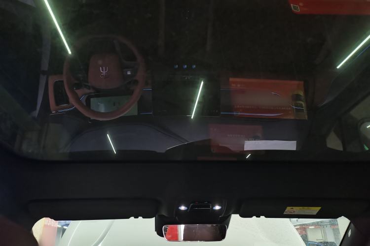 Used BYD Song L EV 2025 Intelligent Driving Version 662 km LiDAR Excellence Edition
