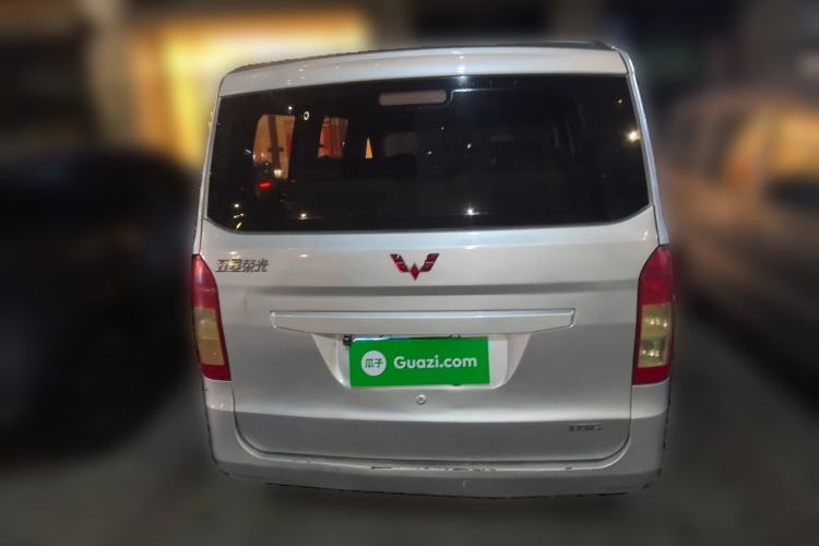 Used Wuling Rongguang V 2016 1.5L Standard Version
