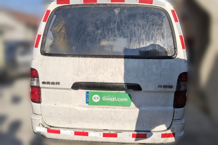 Used Jinbei Grace 2016 2.0L Express Utility Model
