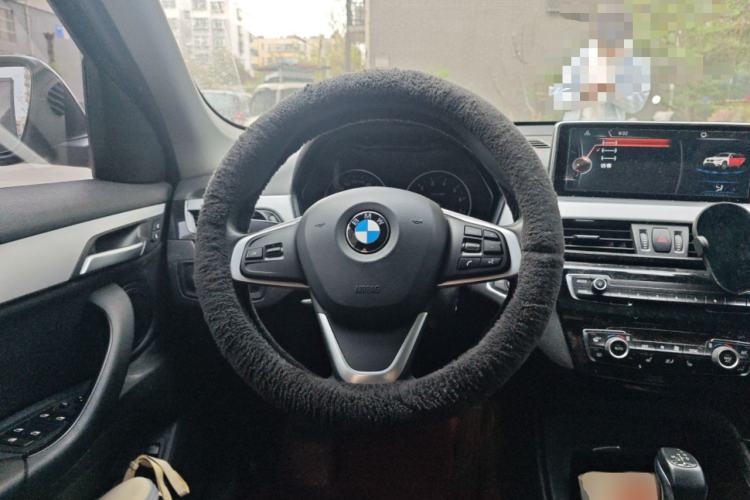 Used BMW X1 2016 sDrive18Li Premium Edition
