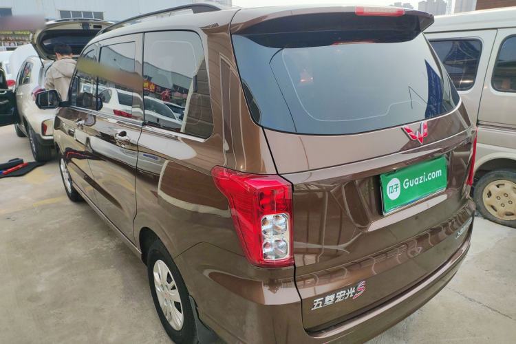 Used Wuling Hongguang 2021 1.5L Revised S Standard Version with Electric Power Steering LAR
