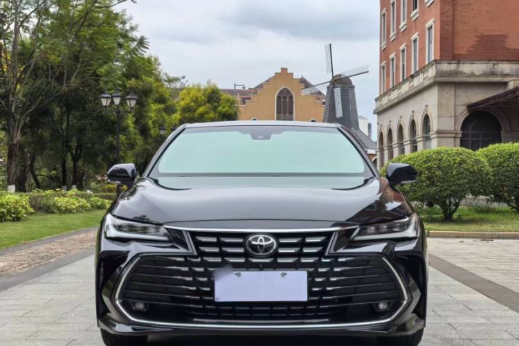 Used Toyota Avalon 2023 2.0L Premium Edition