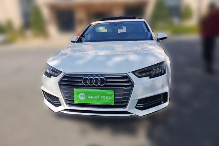 Used Audi A4L 2018 30th Anniversary Edition 40 TFSI Fashion Model
