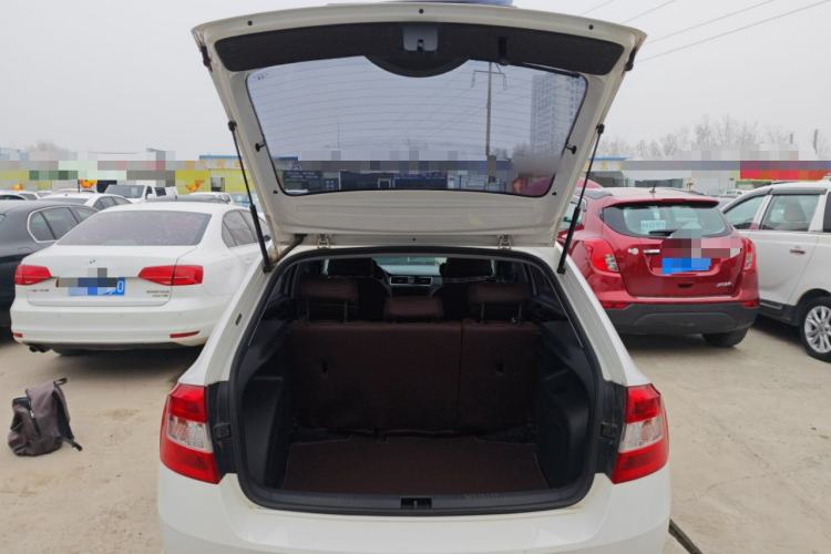 Used Skoda Rapid Spaceback 2019 1.5L Automatic Standard Edition