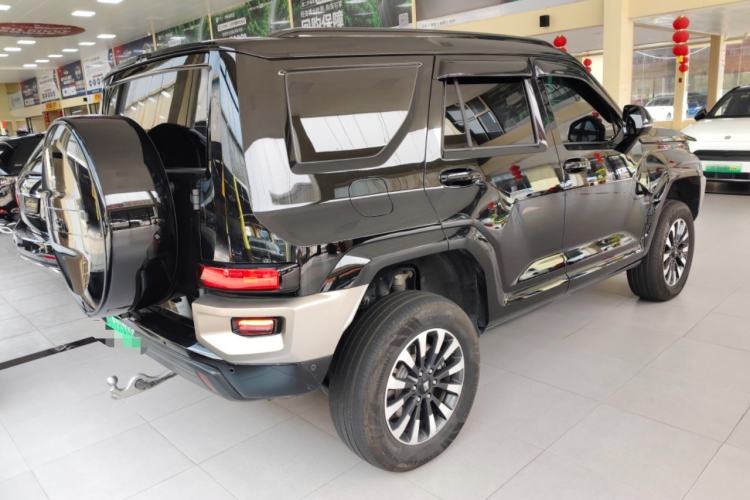 Used Tank 700 New Energy 2024 Hi4-T Extreme Edition Rear Right 45 Deg