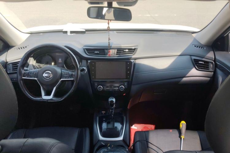 Used Nissan X-Trail 2021 2.0L CVT 2WD XL ITS SmartConnect Comfort Edition Center Console