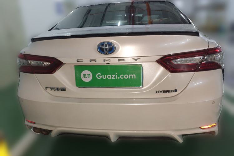 Used Toyota Camry 2019 Dual-Engine 2.5HS FENGSHANG Edition China VI Standard