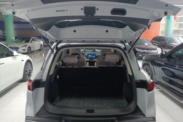 Used BYD Yuan UP 2024 401 km Active Version
