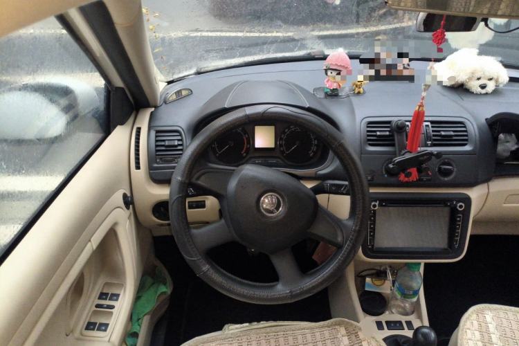 Used Skoda Fabia 2014 1.4L Manual Crystal Edition