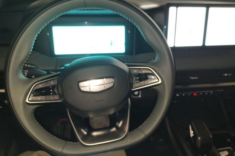 Used Geely Auto Haoyue L 2023 2.0T DCT Prestige Edition
