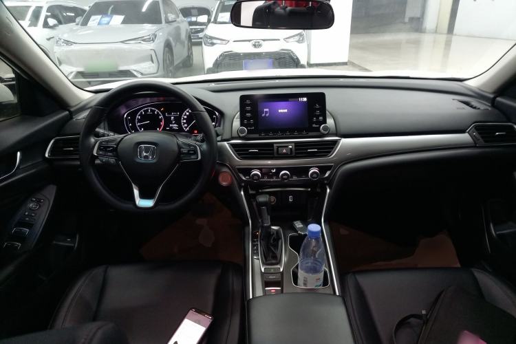 Used Honda Accord 2018 260TURBO Elite Edition China VI Center Console