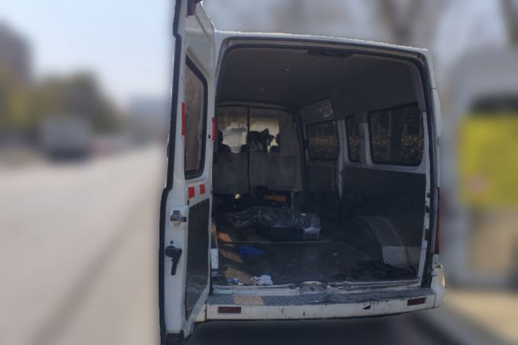 Used SAIC MAXUS Xintu V80 2021 2.0T Manual Classic Aoyuntong Long Wheelbase Mid-Roof 6/7/8/9-Seater