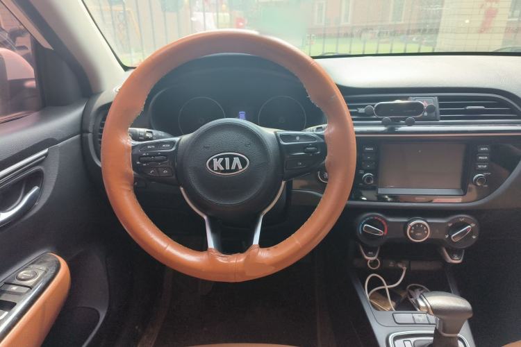 Used Kia KX Cross 2018 1.6L Automatic Dynamic Sunroof Version Steering Wheel