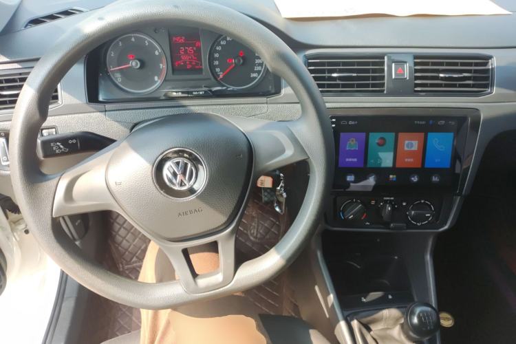 Used Volkswagen Santana 2021 1.5L Manual Fashion Edition Center Console