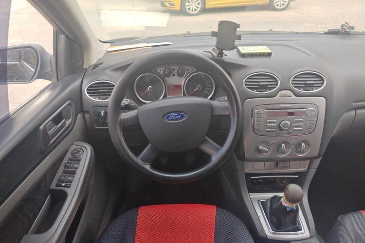 Used Ford Focus 2013 Hatchback Classic 1.8L Manual Base Model