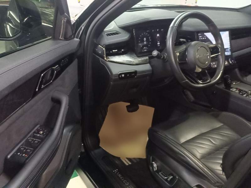 Used Lynk & Co 09 EM-P 2021 2.0T PHEV Halo Seven-Seater — 15