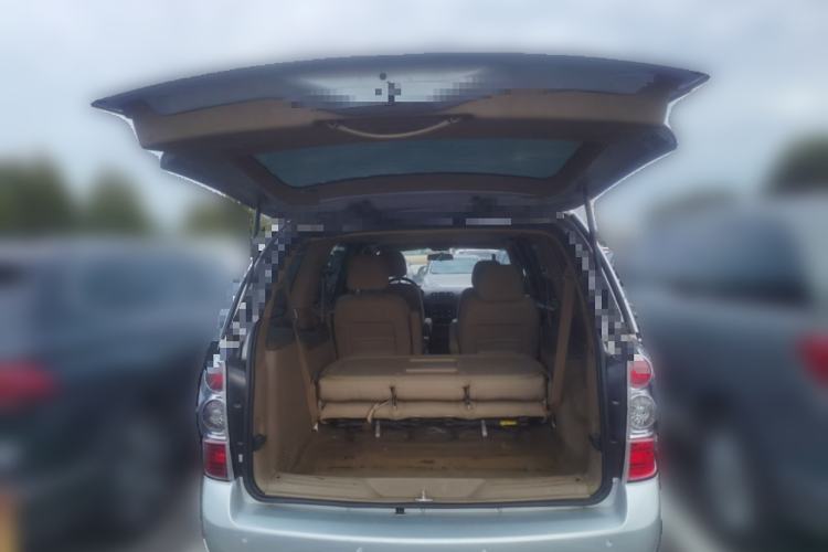 Used Buick GL8 2011 2.4L CT Comfort Edition