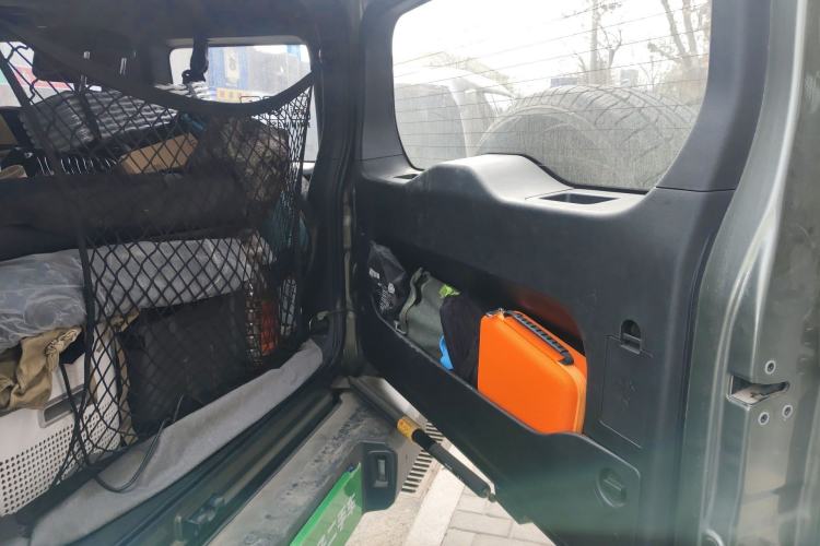 Used 212 T01 2024 2.0T Explorer
