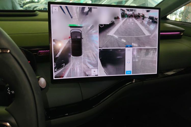 Used Zeekr MIX 2025 Intelligent Driving Version
