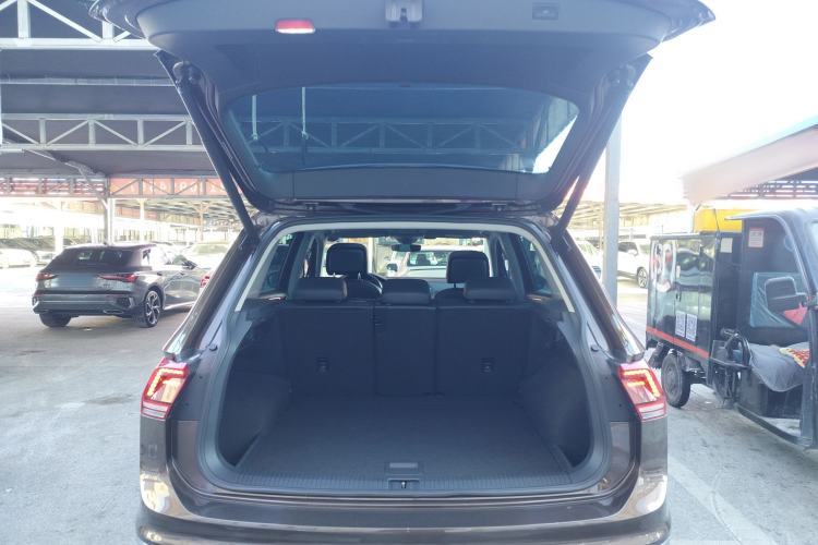 Used Volkswagen Tiguan 2017 330TSI All-Wheel-Drive Innovation Model