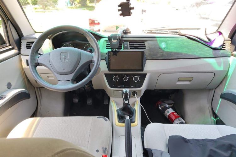 Used Jinbei New Hiace X30L 2021 1.5L Wealth Edition Bus Non-Air-Conditioned China VI Standard SWC15M