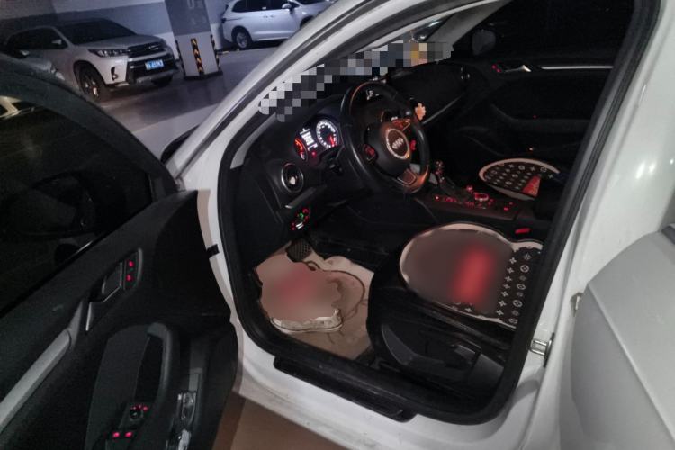 Used Audi A3 2016 Sportback 35 TFSI Ambition Edition Driver Seat