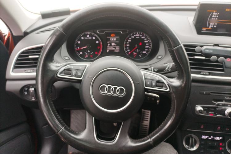 Used Audi Q3 2015 35 TFSI Comfort Model