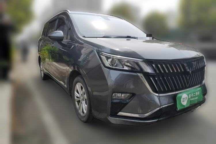 Used Wuling Jiachen 2022 1.5T CVT Smart Luxury Version Front Right 45 Deg