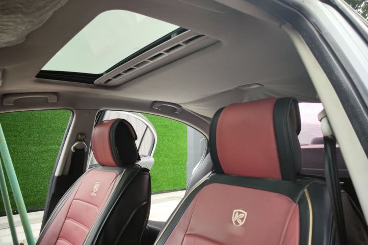 Used Roewe 350 2015 1.5L Manual Luxury Sunroof Edition