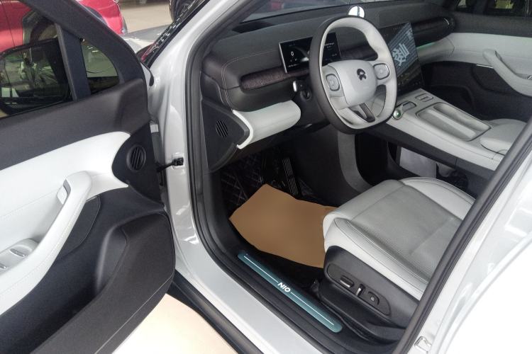 Used Nio ES6 2024 75 kWh