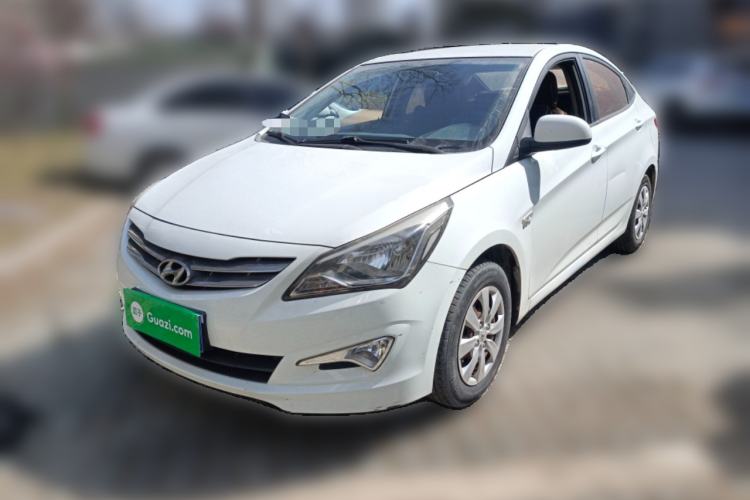 Used Hyundai Verna (older generation) 2014 1.4L Manual Smart GLS Trim