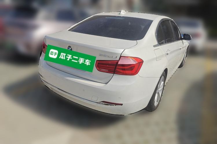 Used BMW 3 Series 2017 320Li Fashion Model Rear Right 45 Deg