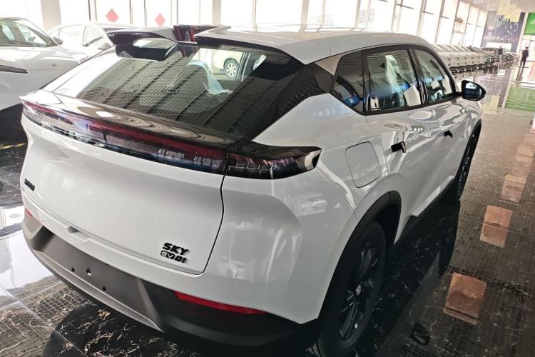 Used Dongfeng Aeolus SKY EV01 2025 530 km AIR Elite Edition
