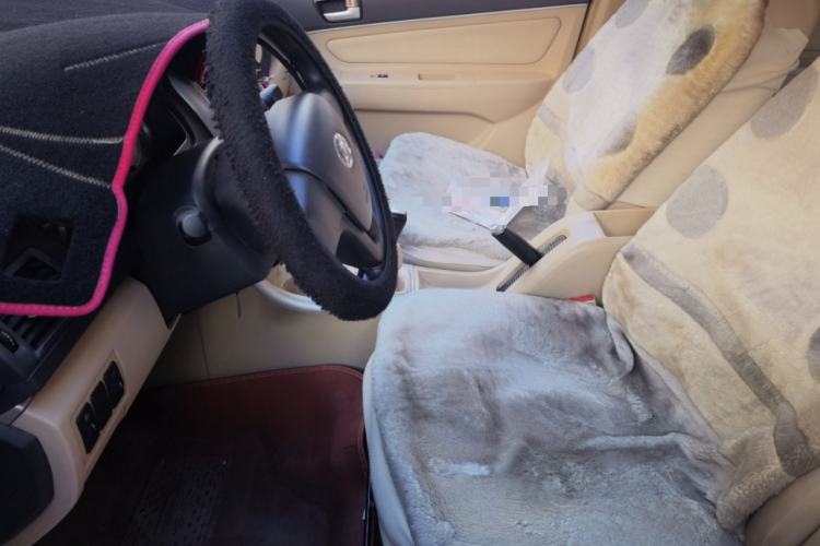 Used BAIC E Series 2013 Sedan 1.3L Manual Lotte Edition
