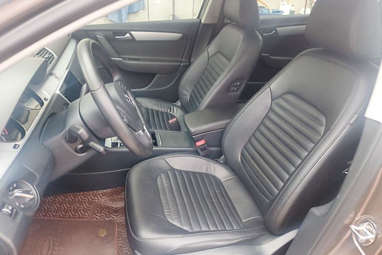 Used Volkswagen Magotan 2016 1.8TSI Smart Enjoyment Leading Model Left Front Seat