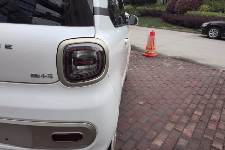 Used Bestune Pony 2026 Model 222km Shining Horse Right Rear Taillight