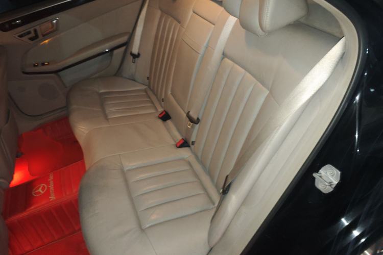 Used Mercedes-Benz E-Class 2011 E 300 L Elegant Model