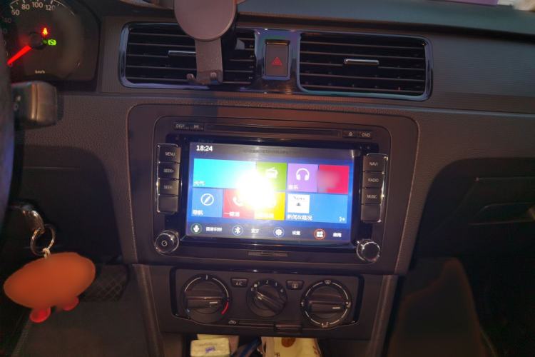 Used Volkswagen Santana 2015 1.6L Automatic Fashion Edition