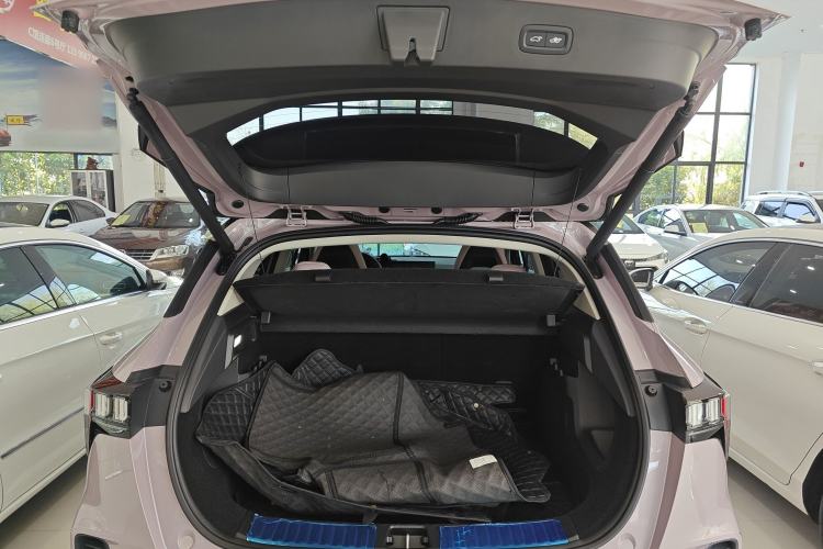 Used Lynk & Co 06 2023 Remix 1.5T Shero Trunk