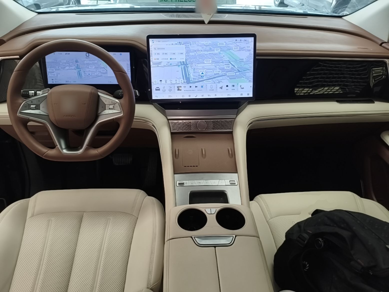 BYD Xia 2025 DM-i 1.5T 180km Beyond Edition — снимка 12