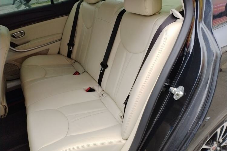 Used Roewe e950 2017 50T Hybrid Connected Executive Edition