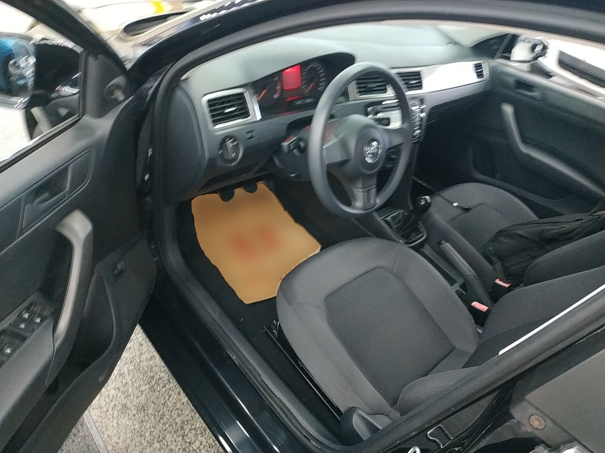 Interior delantero