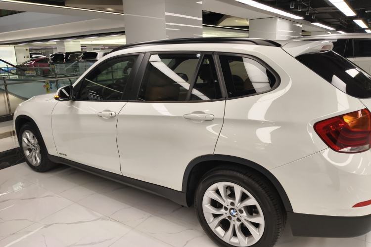 Used BMW X1 2013 sDrive18i Fashion Model
