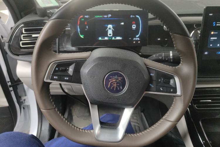 Used BYD Qin PLUS 2024 HONOR Edition DM-i 55KM Leading Model
