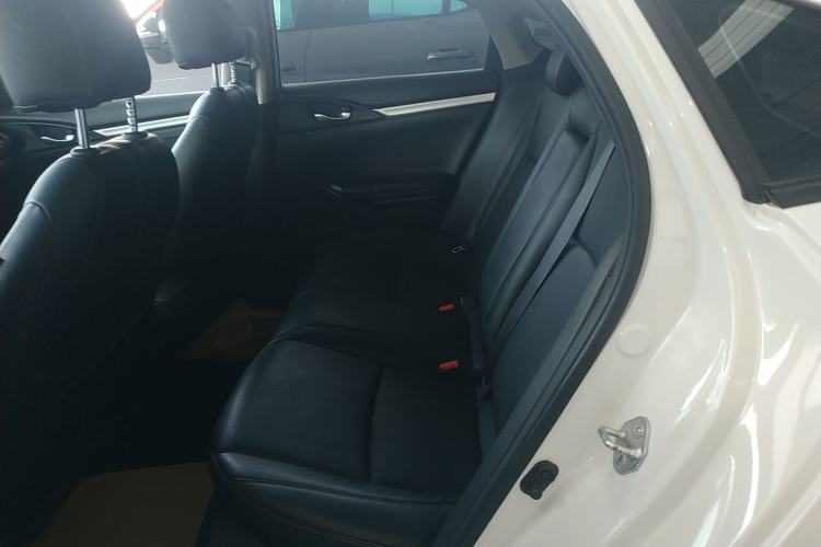 Used Honda Civic 2019 220TURBO CVT Dynamic Edition China VI Left Rear Seat